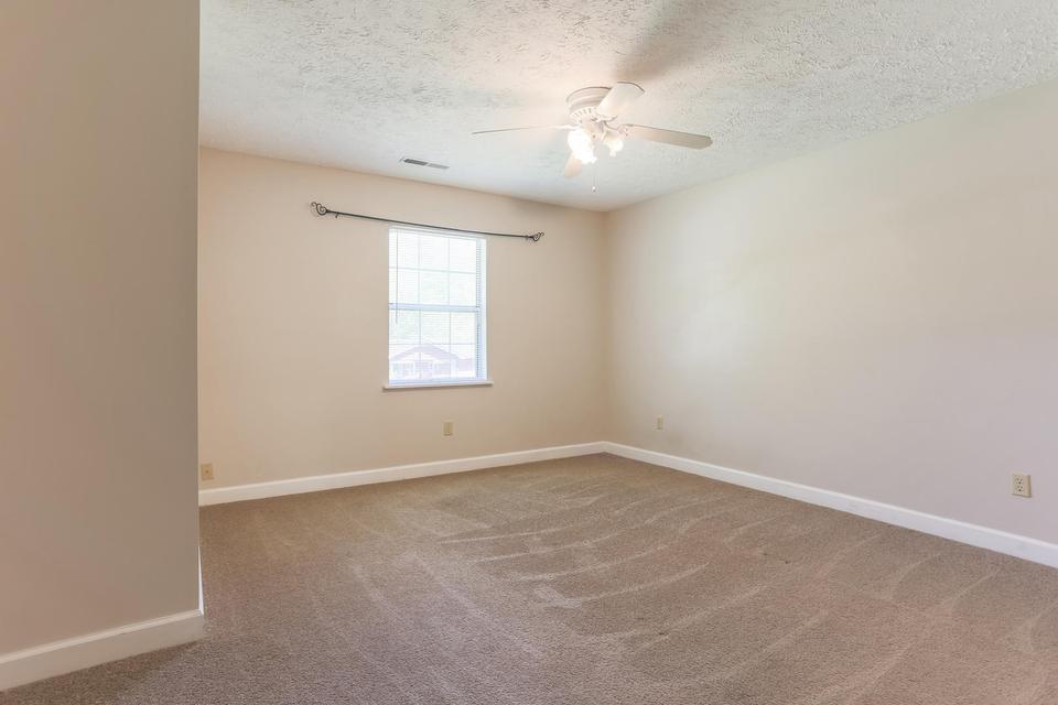 5571 Tallant Road, Unit B Ooltewah, TN 37363 - Photo 14 of 15 Bedroom 2