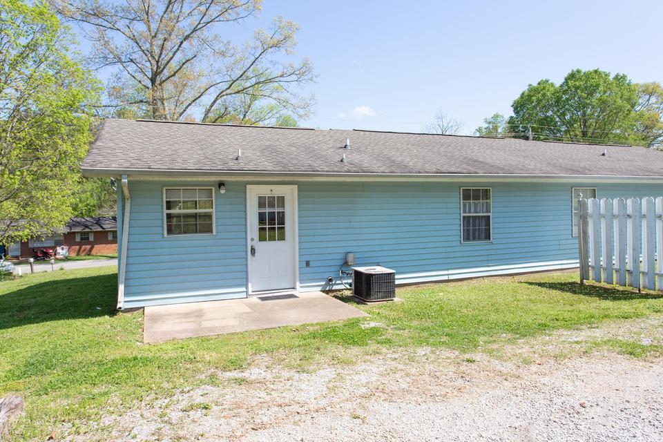 5571 Tallant Road, Unit B Ooltewah, TN 37363 - Photo 15 of 15 Rear Exterior