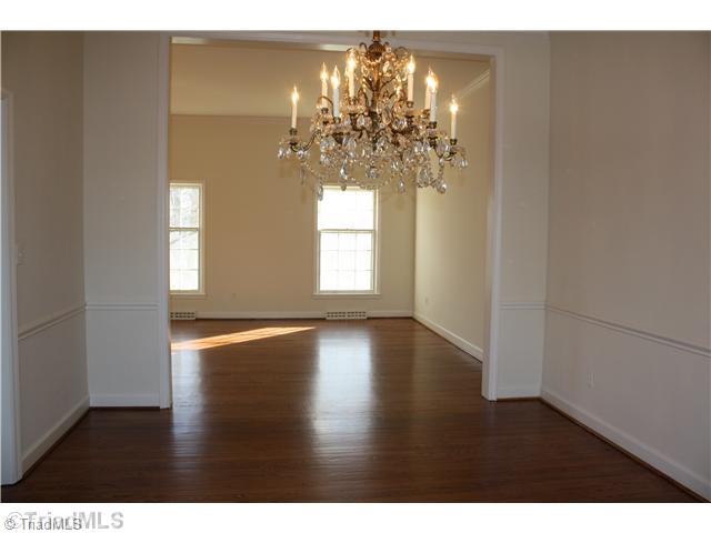 1603 Davidson Road High Point, NC 27262 - Photo 4 of 16 Dining Room.