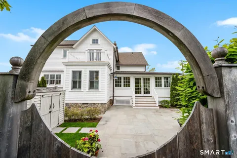 $3,895,000 | 35 Yarmouth Road, Norwalk, CT 06853