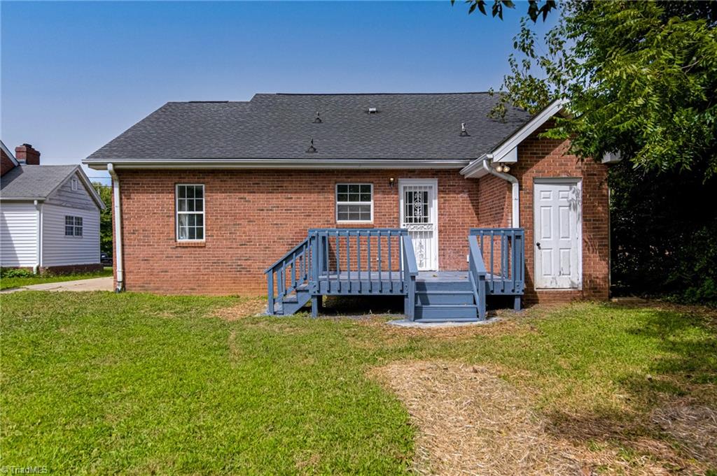 2202 East Green Drive High Point, NC 27260 - Photo 27 of 29