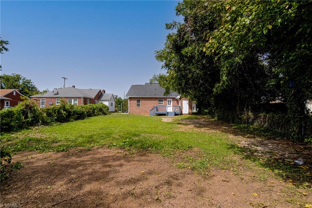 2202 East Green Drive High Point, NC 27260 - Photo 28 of 29