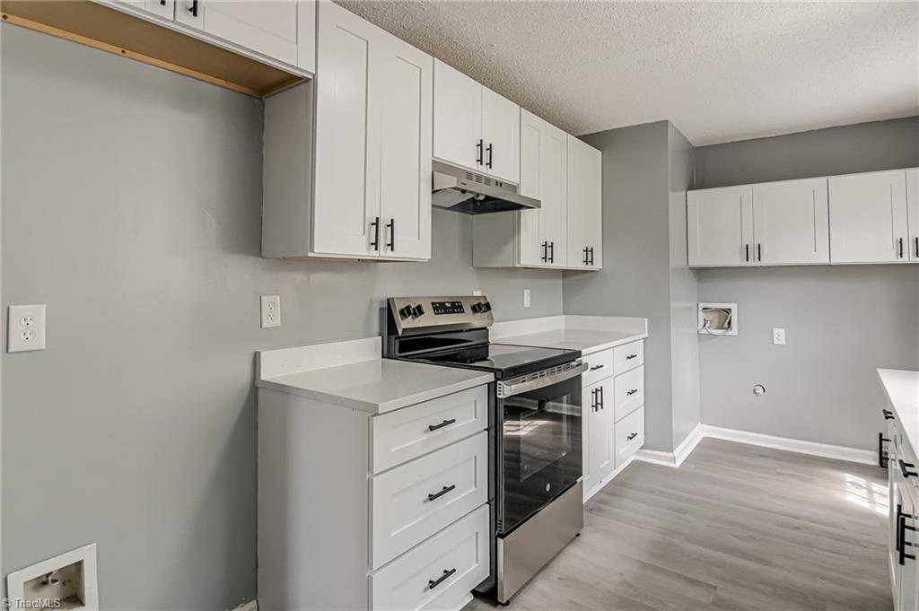 2202 East Green Drive High Point, NC 27260 - Photo 6 of 29