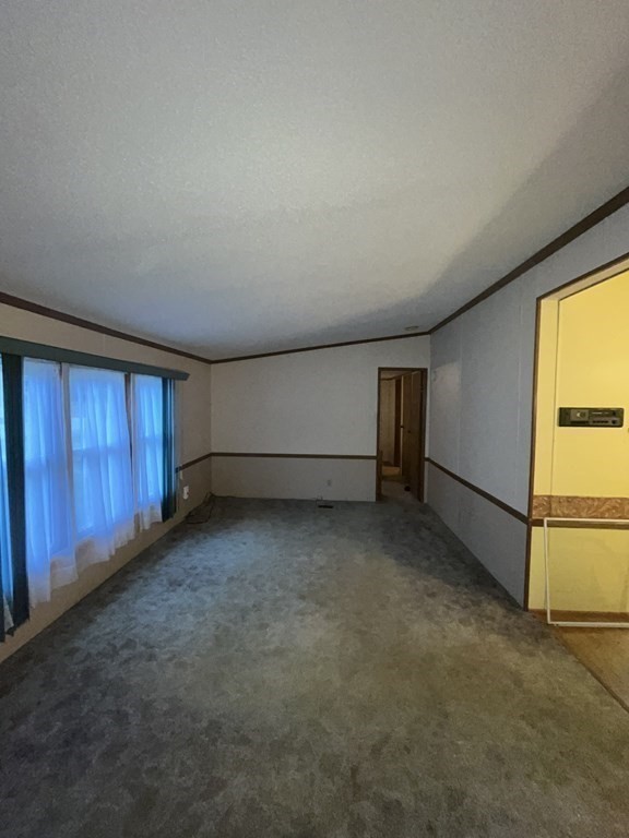 72 Champagne Road Gardner, MA 01440 - Photo 16 of 20