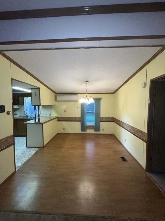 72 Champagne Road Gardner, MA 01440 - Photo 9 of 20