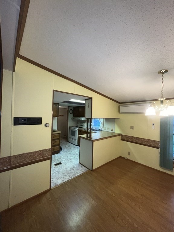 72 Champagne Road Gardner, MA 01440 - Photo 10 of 20