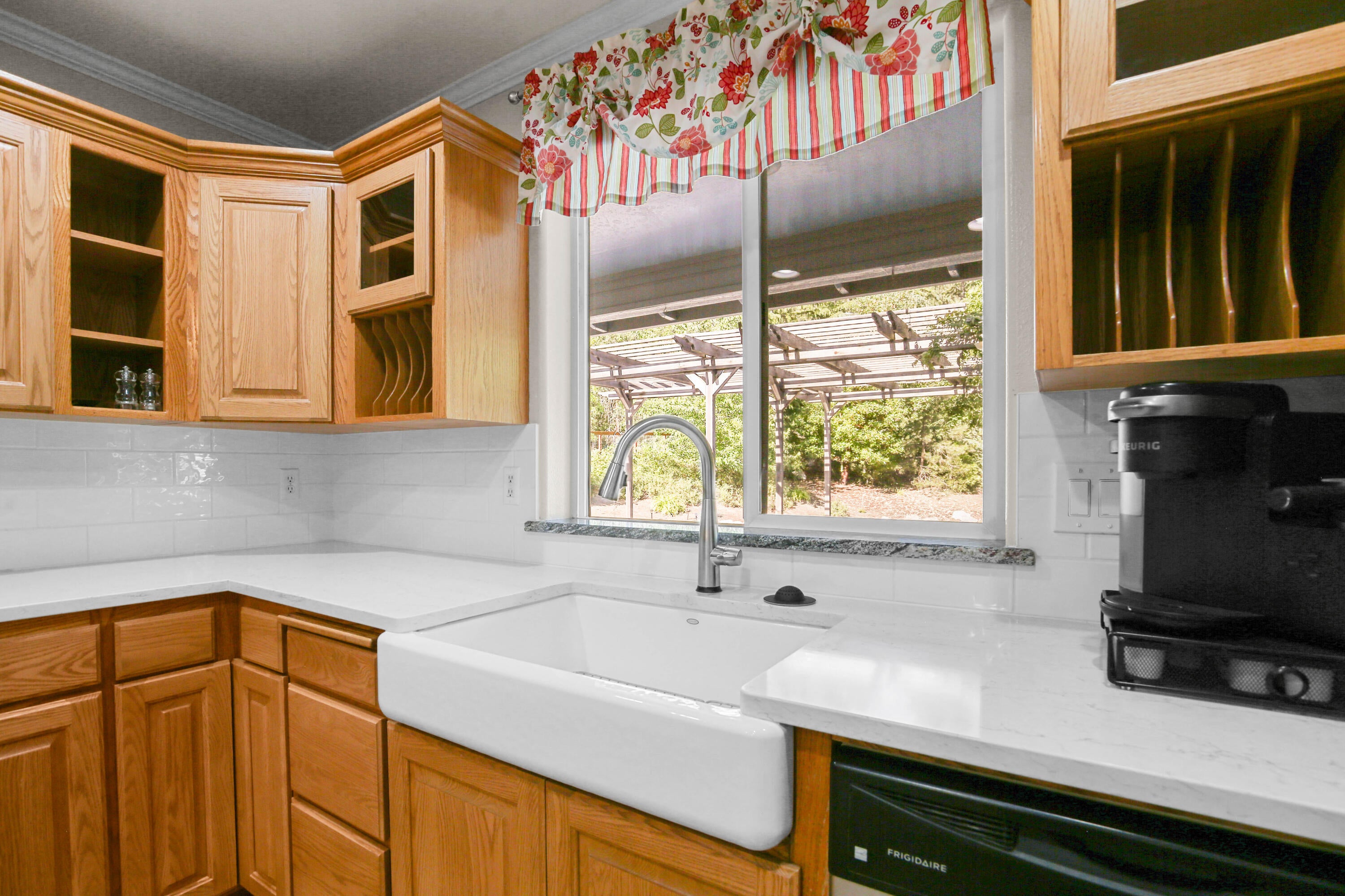 7303 Wagner Creek Road Talent, OR 97540 - Photo 5 of 50 CU9A8477