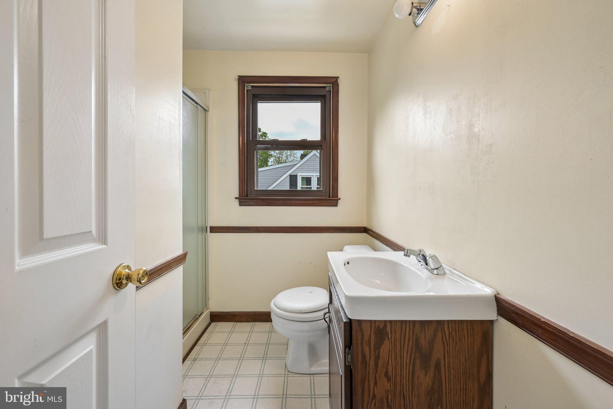 196 Tansboro Road Berlin, NJ 08009 - Photo 24 of 25 2ns floor full bath
