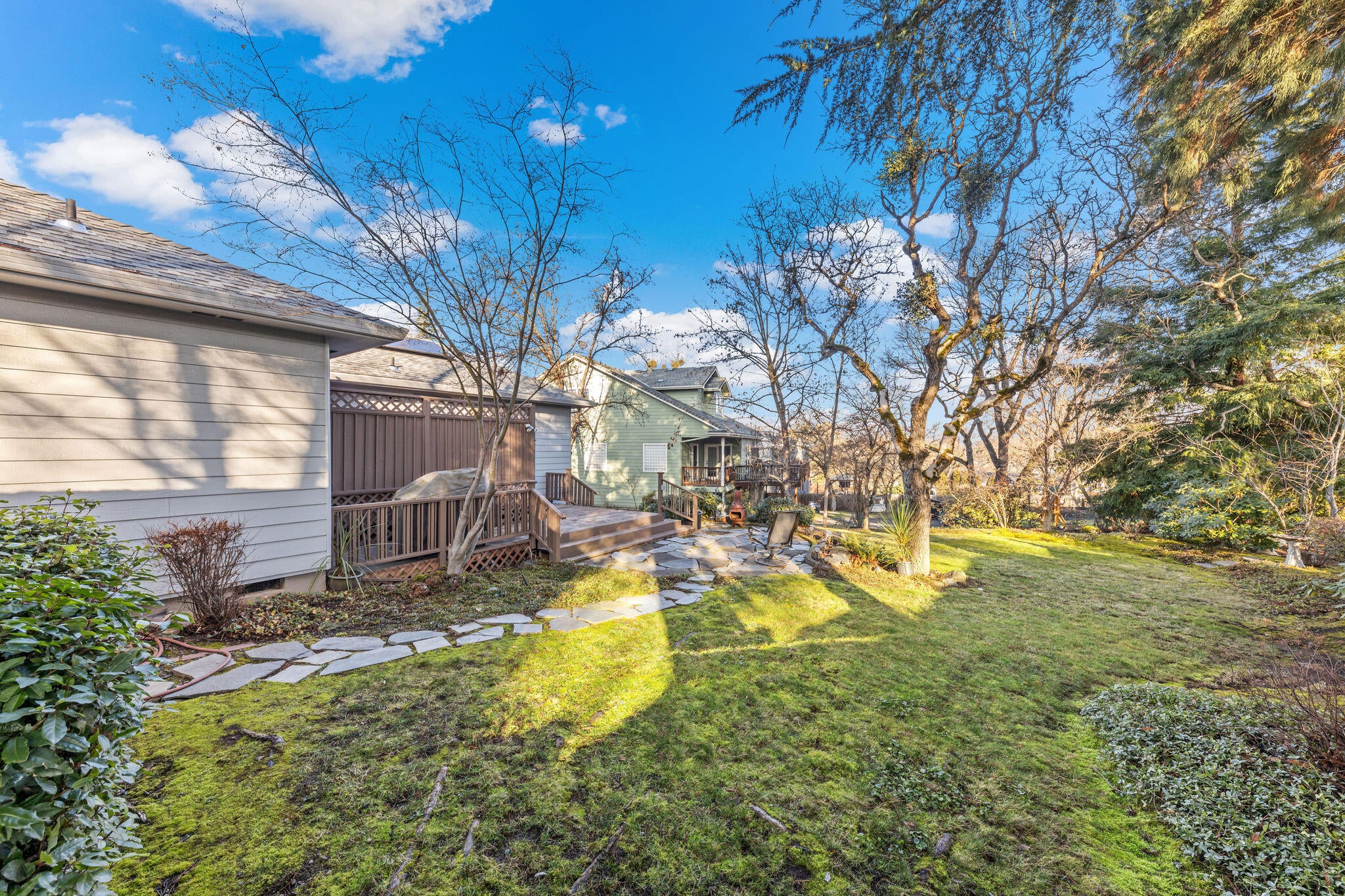 1568 Ridge Way Medford, OR 97504 - Photo 36 of 38 079A5798