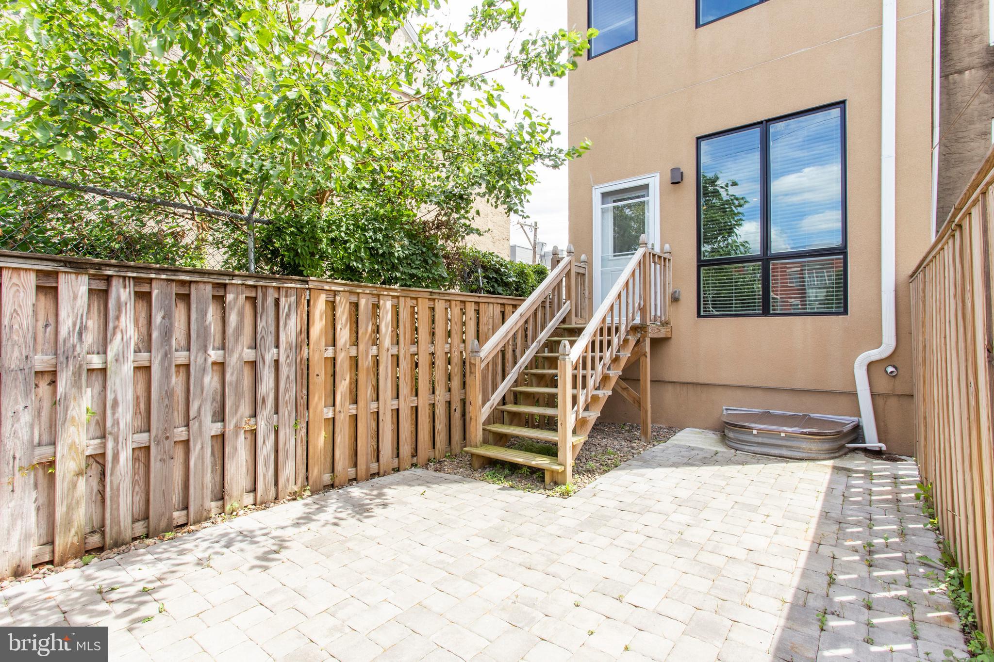 1519 Ogden Street, Unit 1 Philadelphia, PA 19130 - Photo 5 of 19