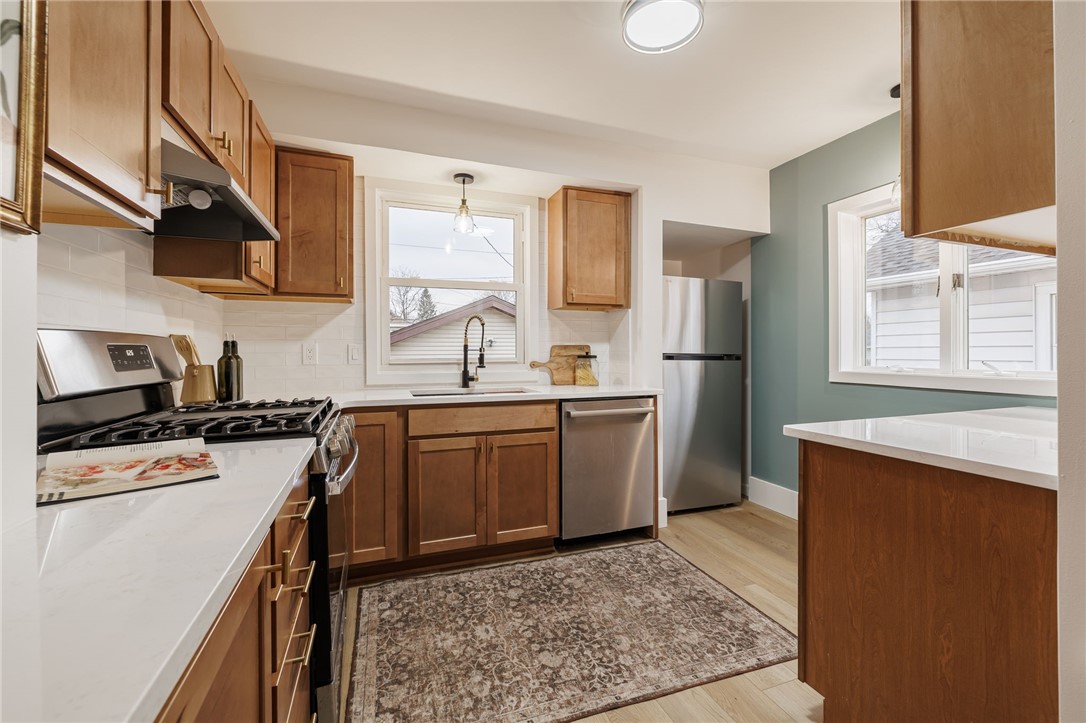 44 Florida Avenue Greece, NY 14616 - Photo 5 of 23