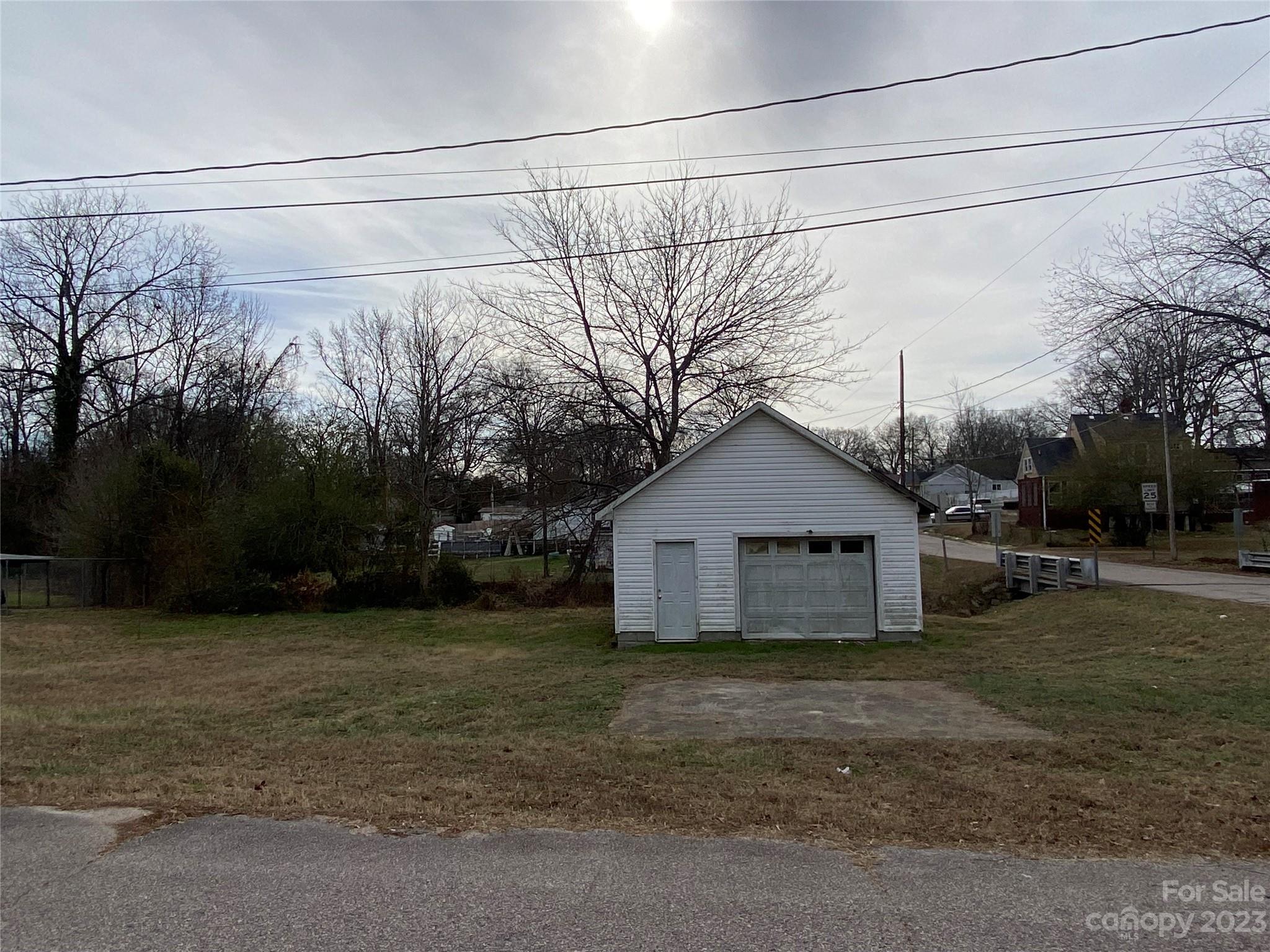 904 Ruth Avenue Kannapolis, NC 28083 - Photo 4 of 4 Gallery Image 4
