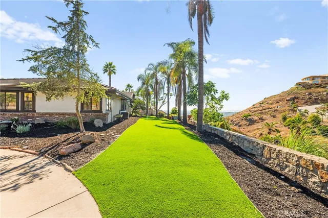 $2,940,000 | 635 Becky Lane, San Marcos, CA 92069