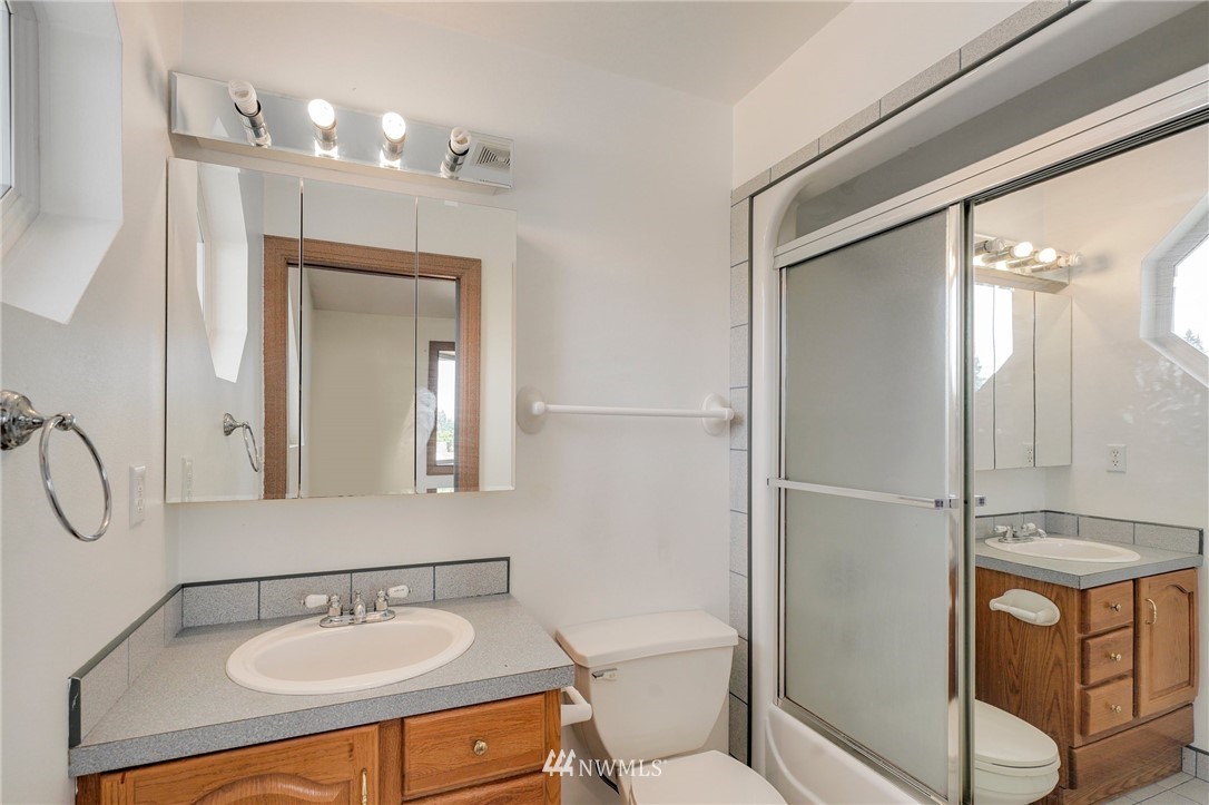 5616 Rockefeller Avenue Everett, WA 98203 - Photo 21 of 40