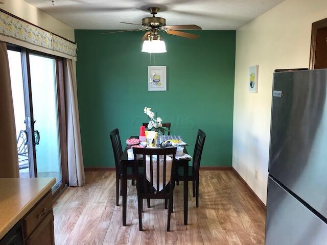 5300 Timberline Road, Unit 116 Columbus, OH 43220 - Photo 8 of 16 Eating area from kitchen. Deck is off eating area.