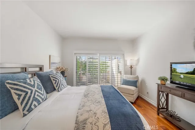 a view of a swimming pool with a fountain