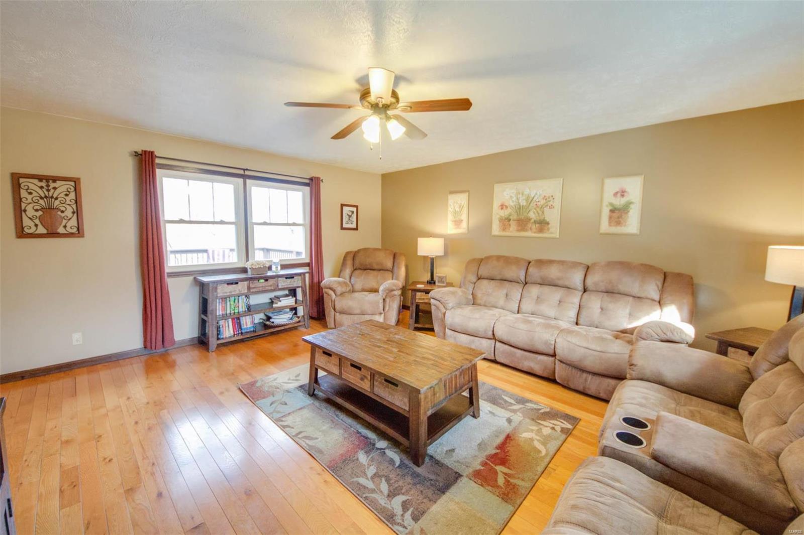 10768 Chesterfield Road Shipman, IL 62685 - Photo 12 of 28