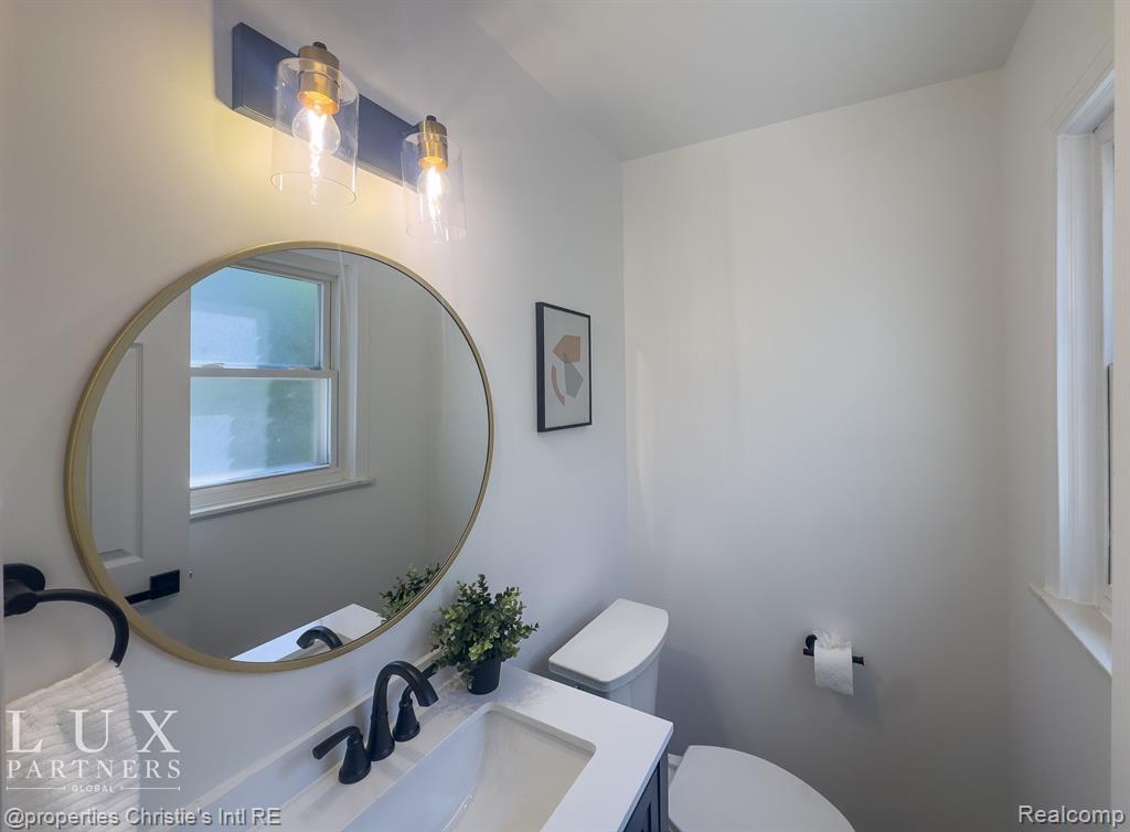 1389 Audubon Road Grosse Pointe Park, MI 48230 - Photo 21 of 26