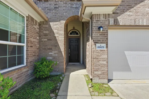 $270,000 | 8803 Willet Street, Baytown, TX 77521