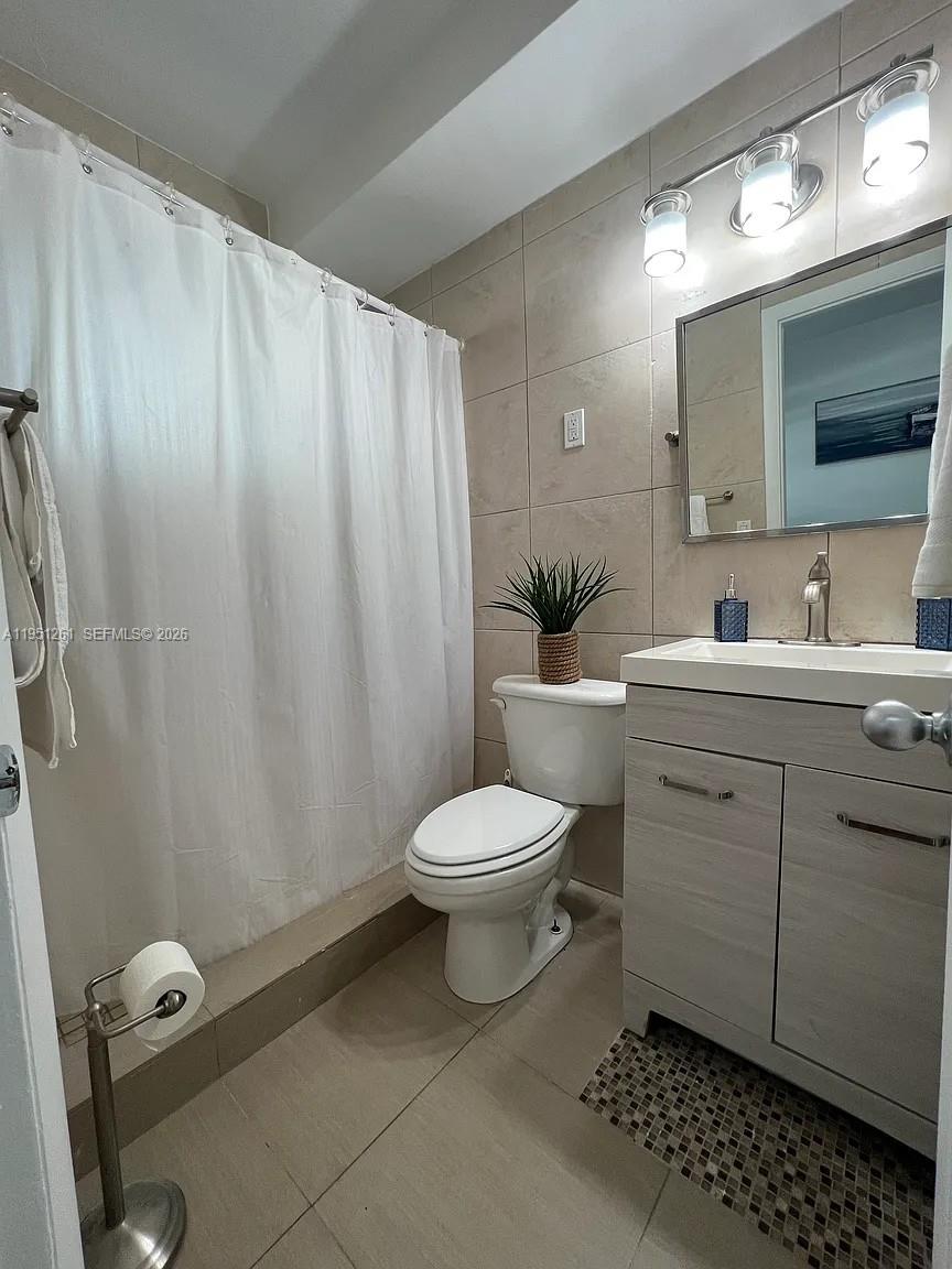 100 Sunrise Drive, Unit 5 Key Biscayne, FL 33149 - Photo 11 of 11