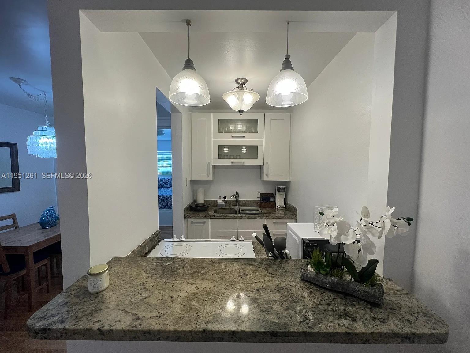 100 Sunrise Drive, Unit 5 Key Biscayne, FL 33149 - Photo 8 of 11