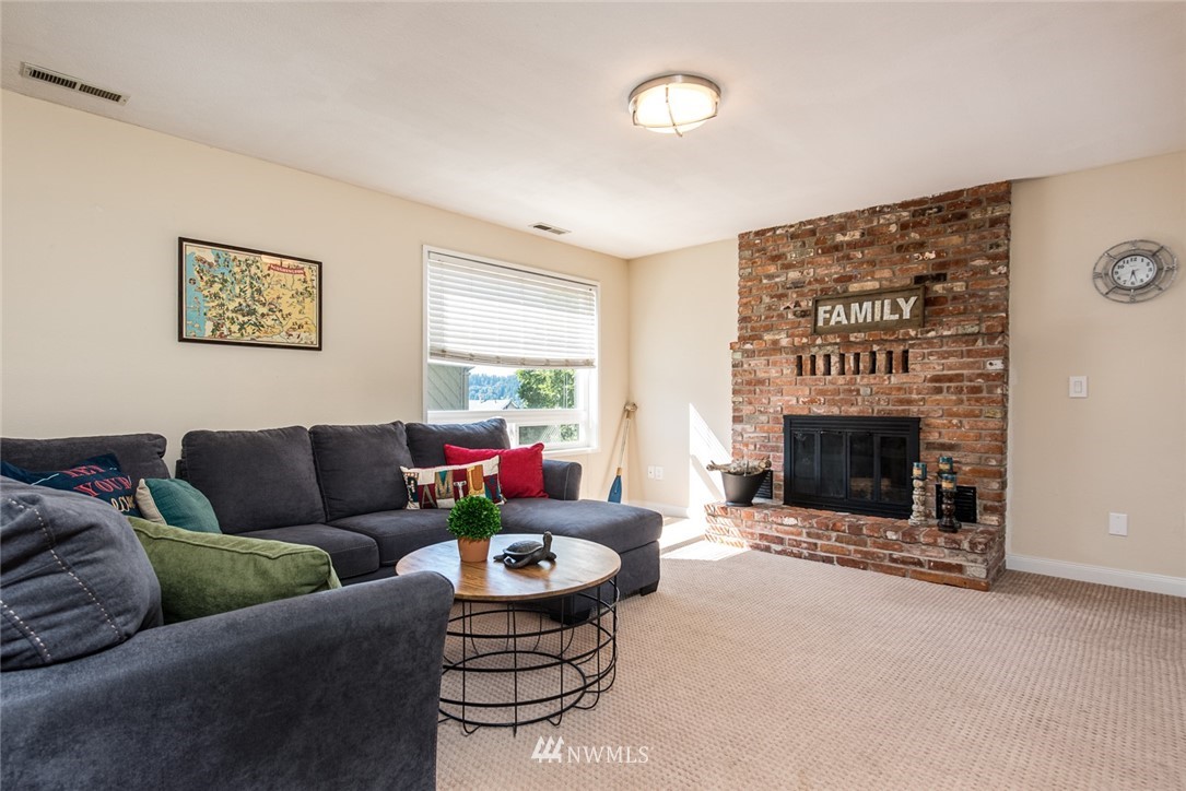 1228 North 32nd Street Renton, WA 98056 - Photo 16 of 24
