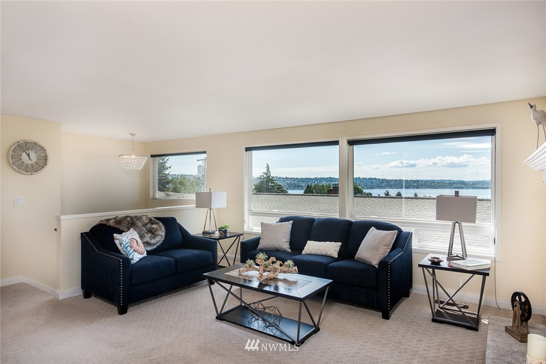 1228 North 32nd Street Renton, WA 98056 - Photo 3 of 24