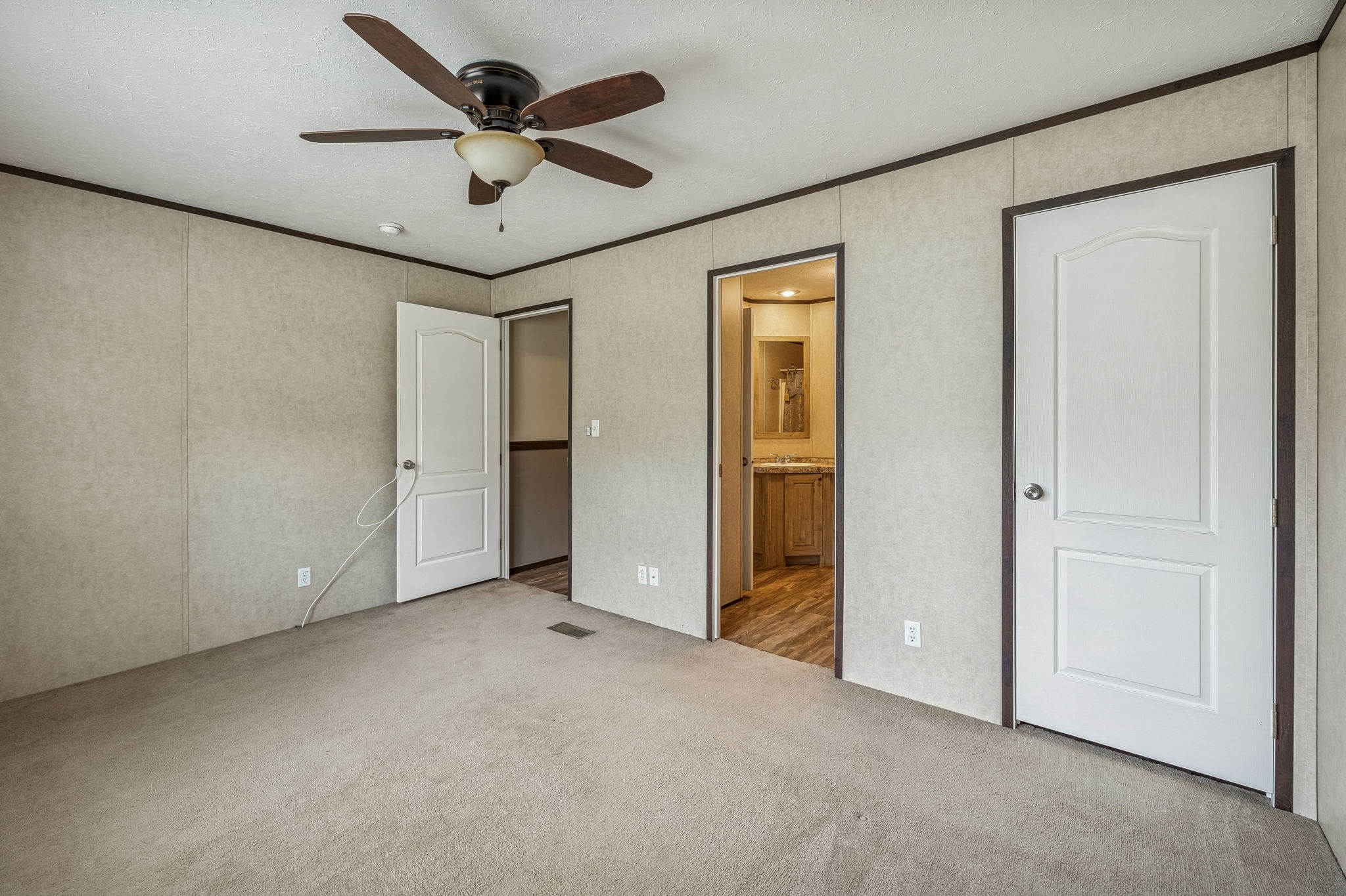 3118 McKibbon Road Culleoka, TN 38451 - Photo 18 of 31 an empty room with ceiling fan