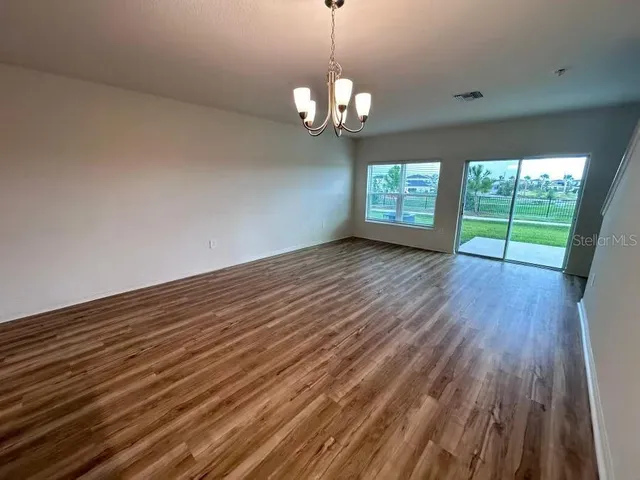 $2,350 | 746 Stoney Point Circle, Davenport, FL 33896