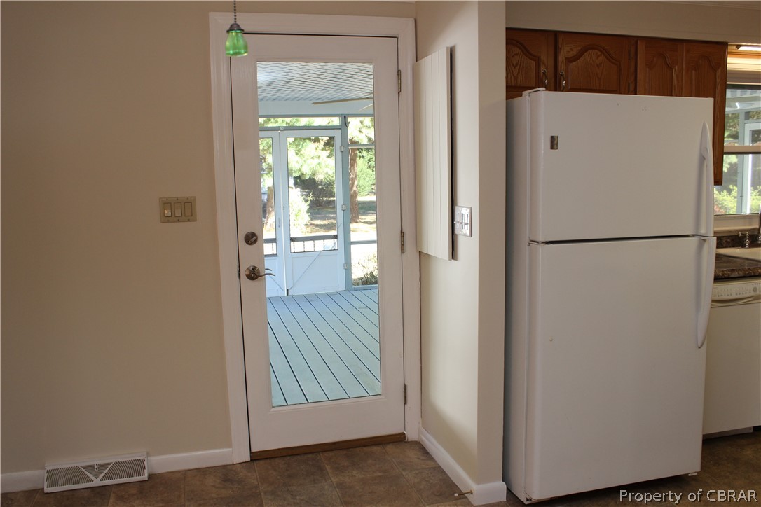 508 Oyster Point Drive Reedville, VA 22539 - Photo 18 of 49