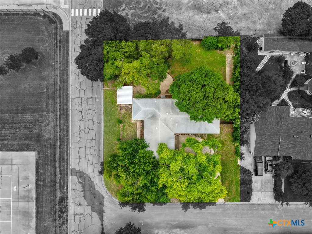 2215 North 9th Street Temple, TX 76501 - Photo 2 of 42