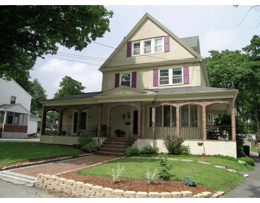 15 King Avenue Medford, MA 02155 - Photo 1 of 6