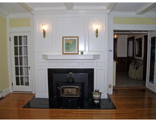 15 King Avenue Medford, MA 02155 - Photo 5 of 6