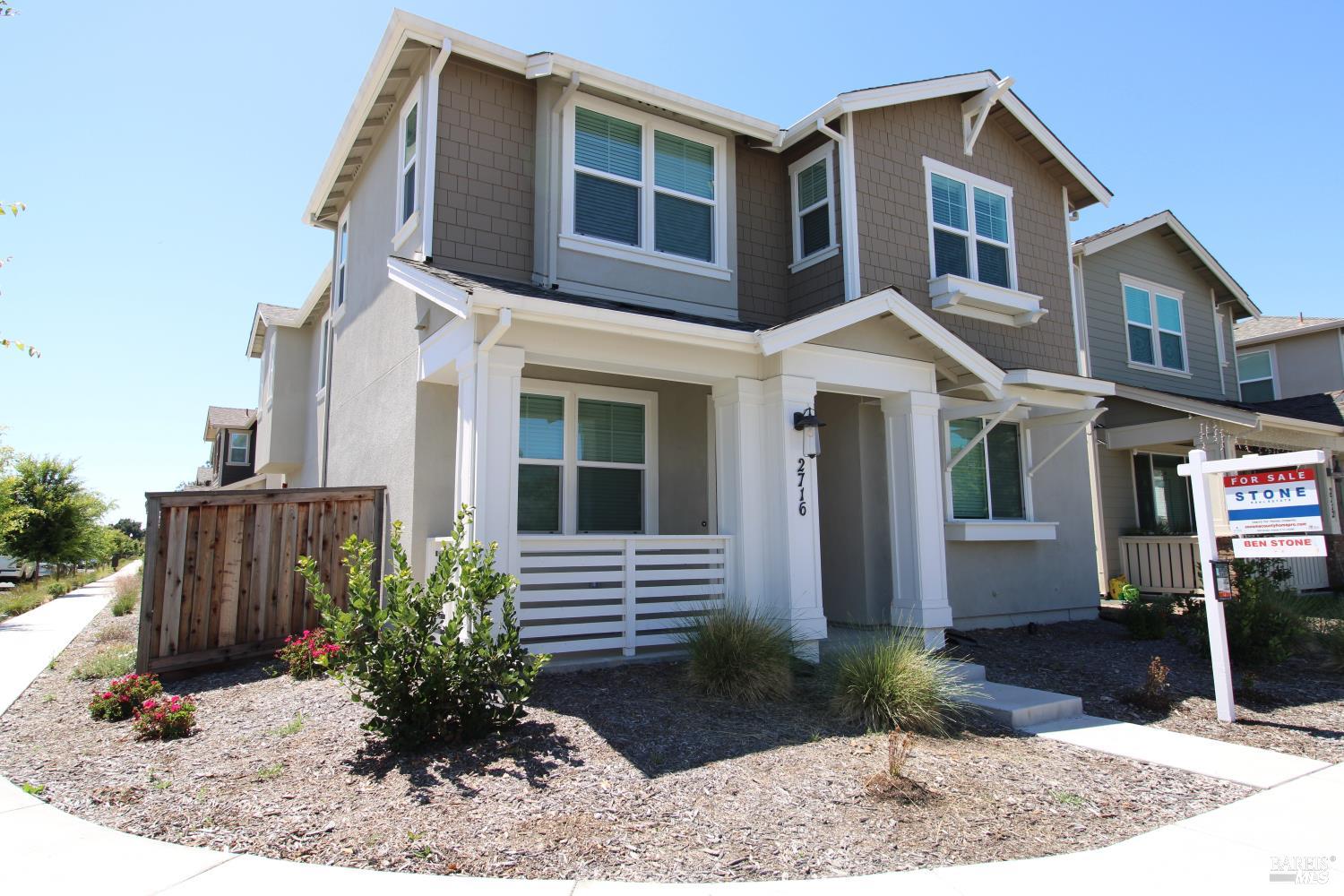 2716 Amora Circle Santa Rosa, CA 95407 - Photo 2 of 46