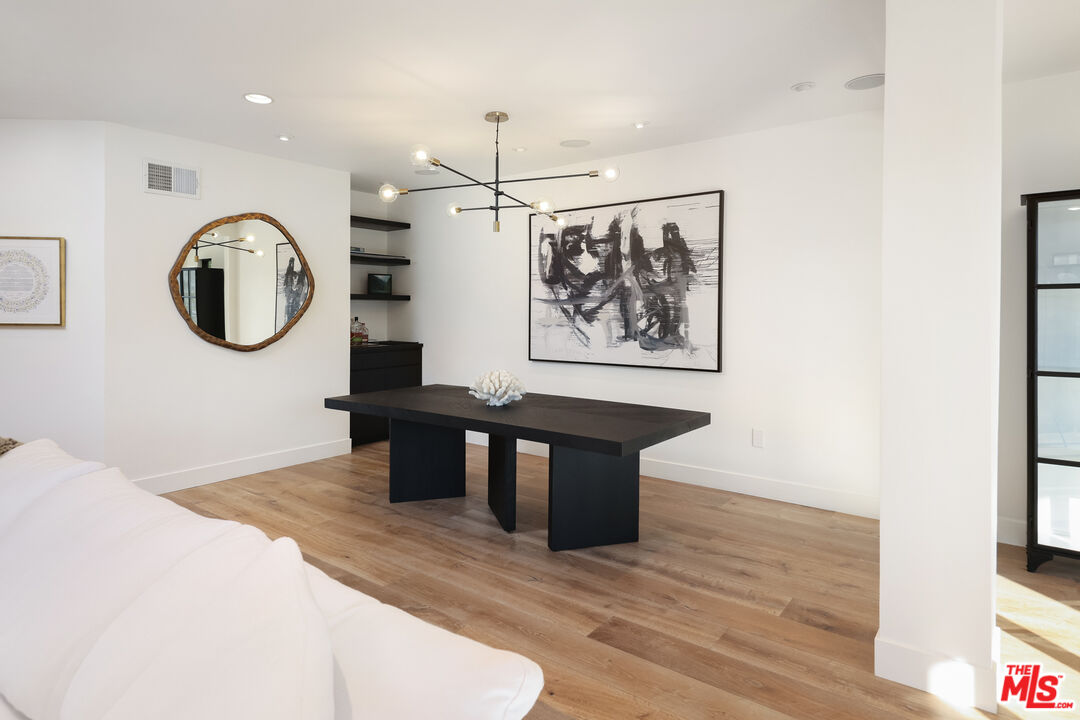 4811 Roma Court Marina del Rey, CA 90292 - Photo 17 of 57