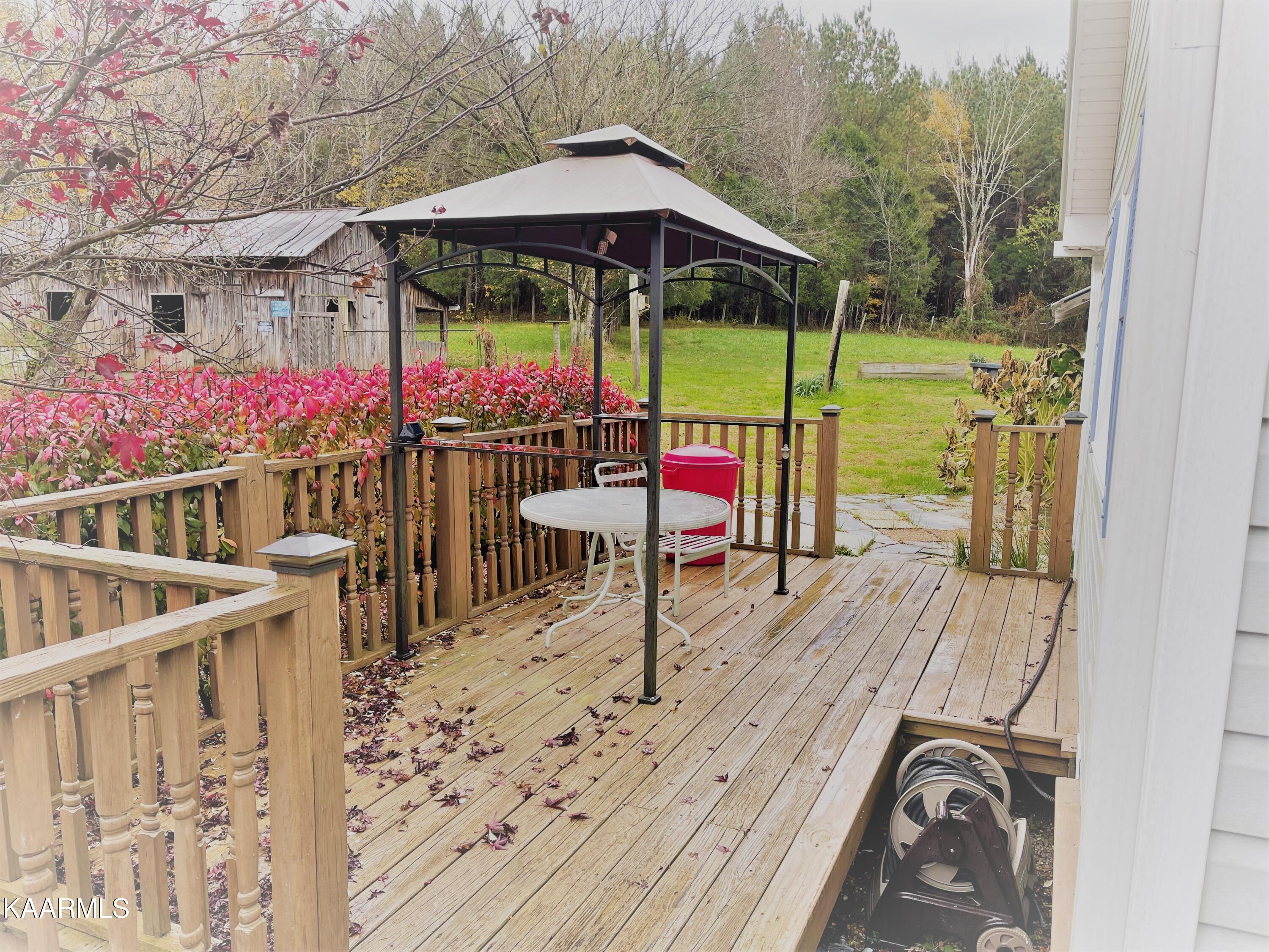 5400 Wolf Creek Road Spring City, TN 37381 - Photo 11 of 37 Left Side Deck