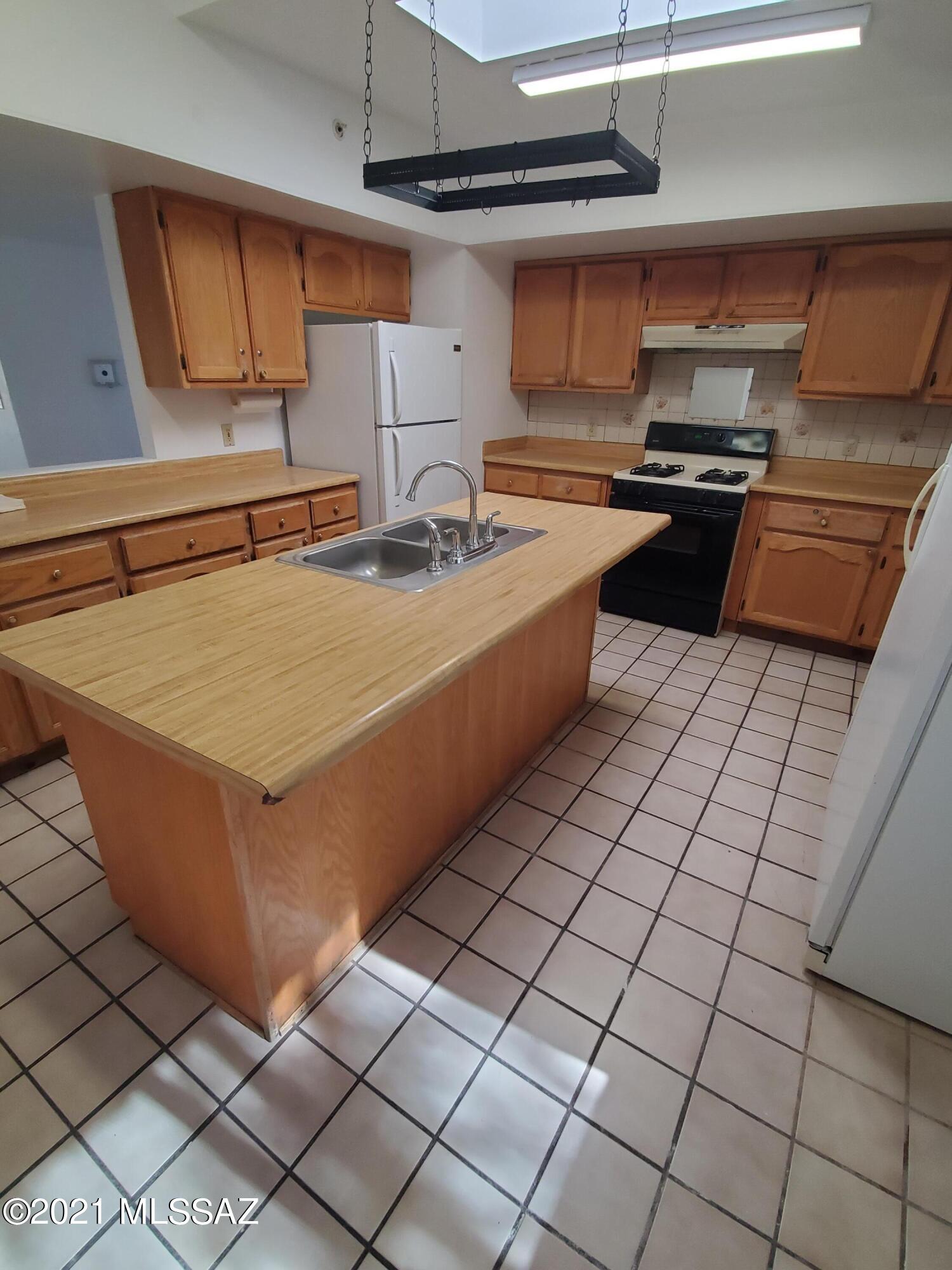 3410 West Ruthann Road Tucson, AZ 85745 - Photo 8 of 23 Gallery Image 8