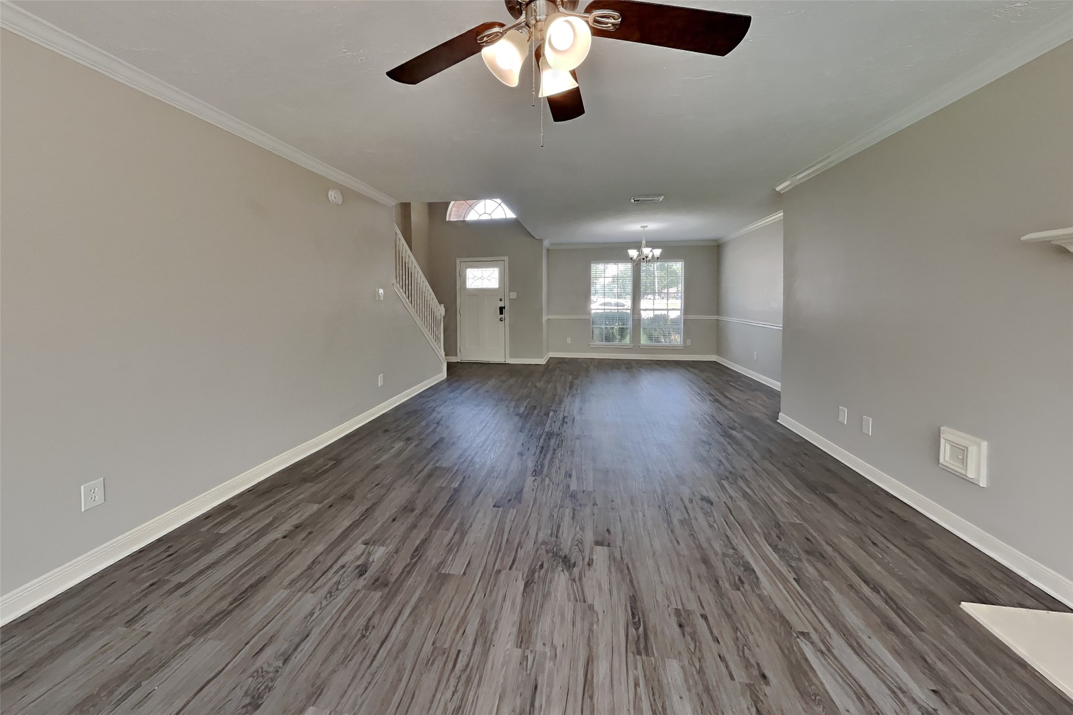 814 Gunnison Magnolia, TX 77354 - Photo 3 of 22