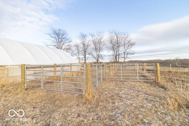 $1,135,000 | 90 South County Road 100 East, Lewisville, IN 47352