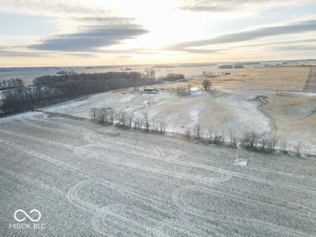 $1,135,000 | 90 South County Road 100 East, Lewisville, IN 47352