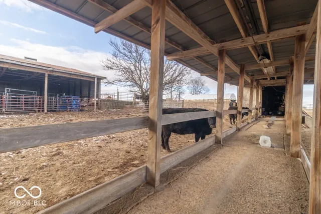 $1,135,000 | 90 South County Road 100 East, Lewisville, IN 47352