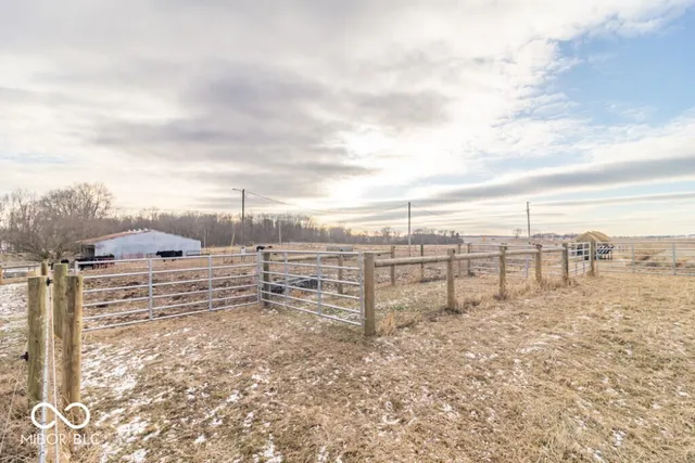 $1,135,000 | 90 South County Road 100 East, Lewisville, IN 47352