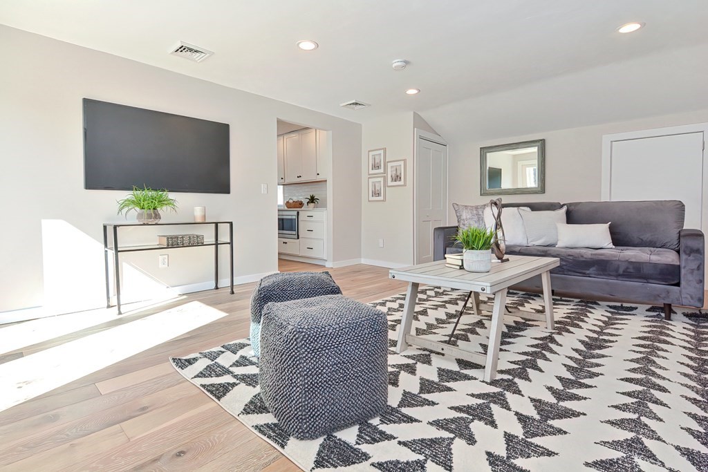 7 Tara Road Framingham, MA 01701 - Photo 22 of 40 Gallery Image 22