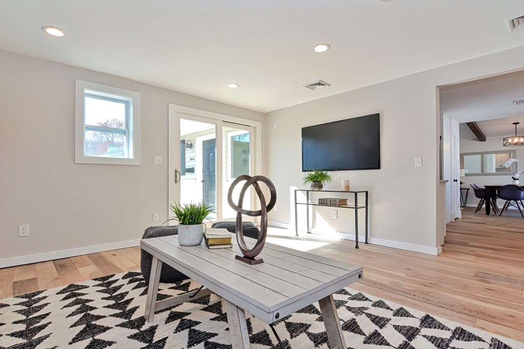 7 Tara Road Framingham, MA 01701 - Photo 23 of 40 Gallery Image 23
