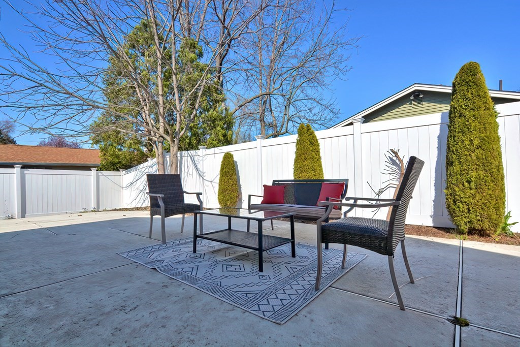 7 Tara Road Framingham, MA 01701 - Photo 36 of 40 Gallery Image 36