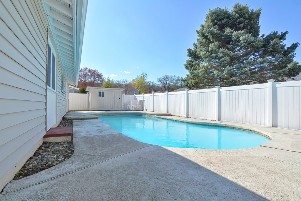 7 Tara Road Framingham, MA 01701 - Photo 38 of 40 Gallery Image 38