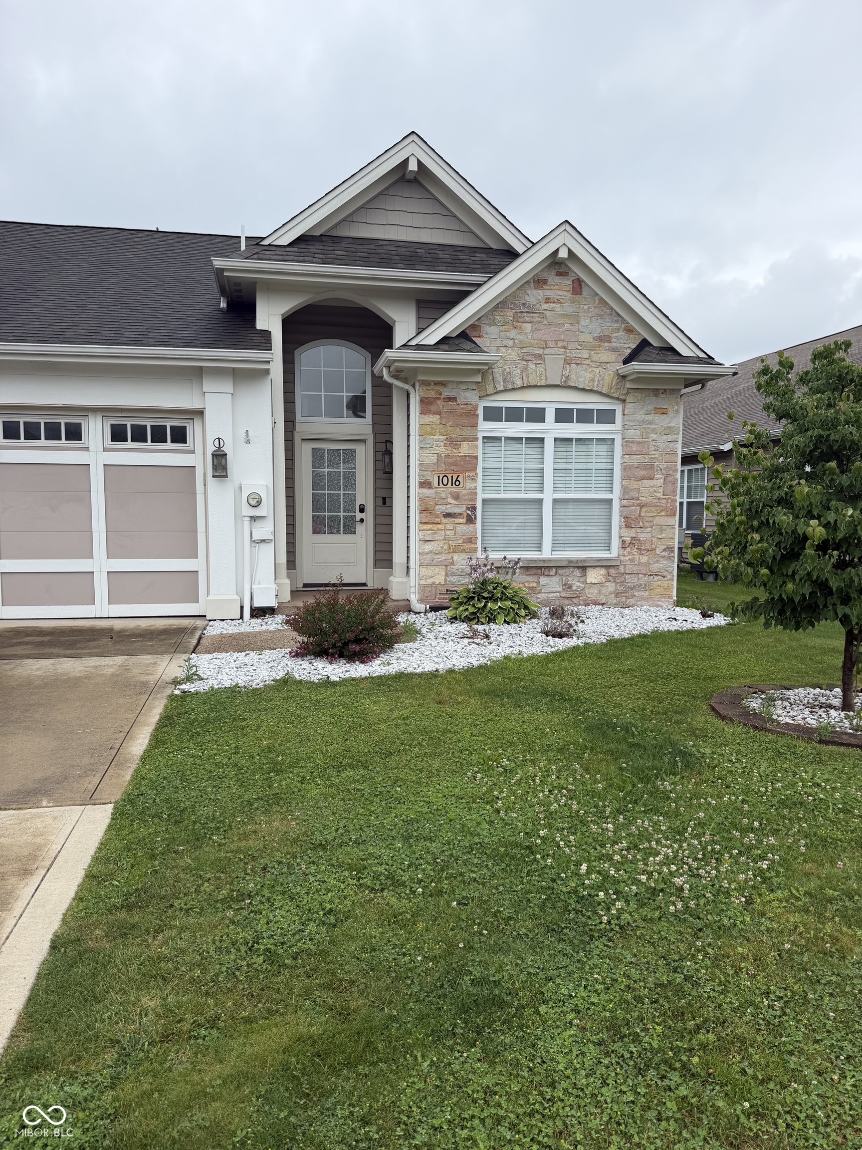 1016 Mount Olive Road Whiteland, IN 46184 - Photo 2 of 16