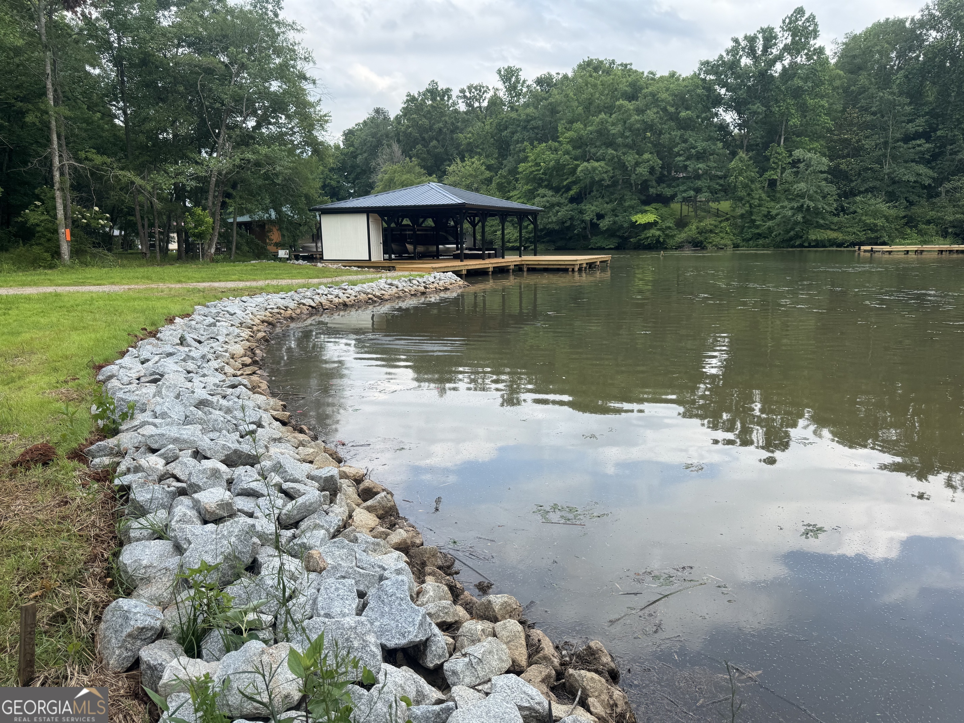 554 South Steel Bridge Road Eatonton, GA 31024 - Photo 3 of 6