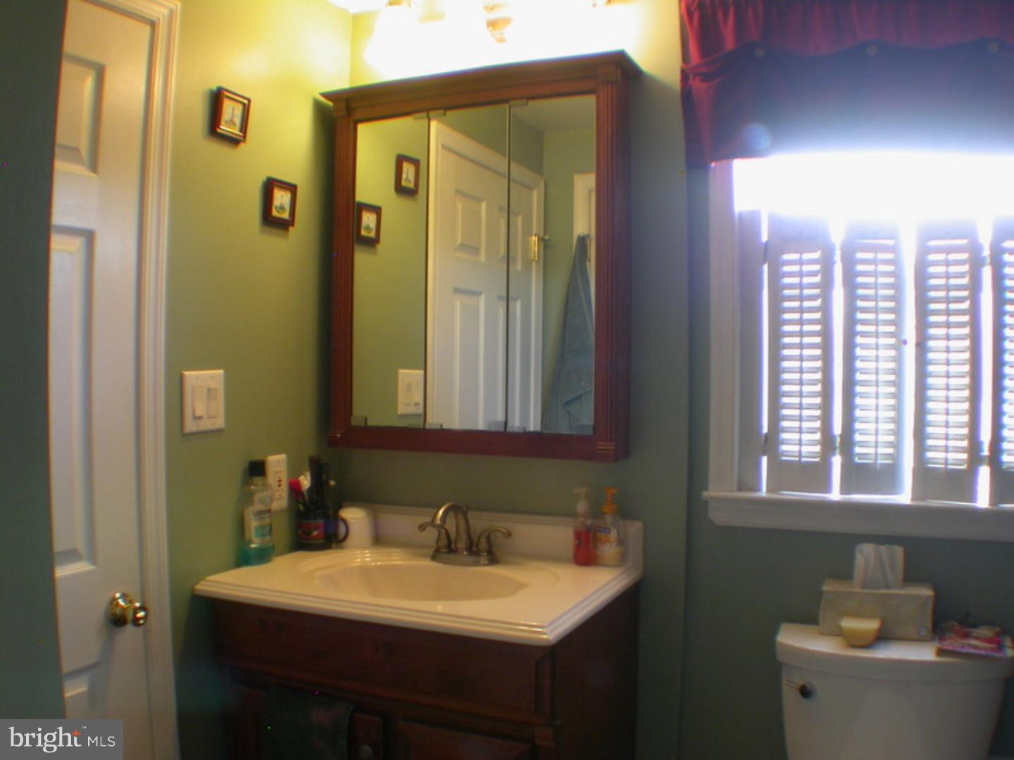 1 South New Road Middletown, DE 19709 - Photo 10 of 25 Bathroom