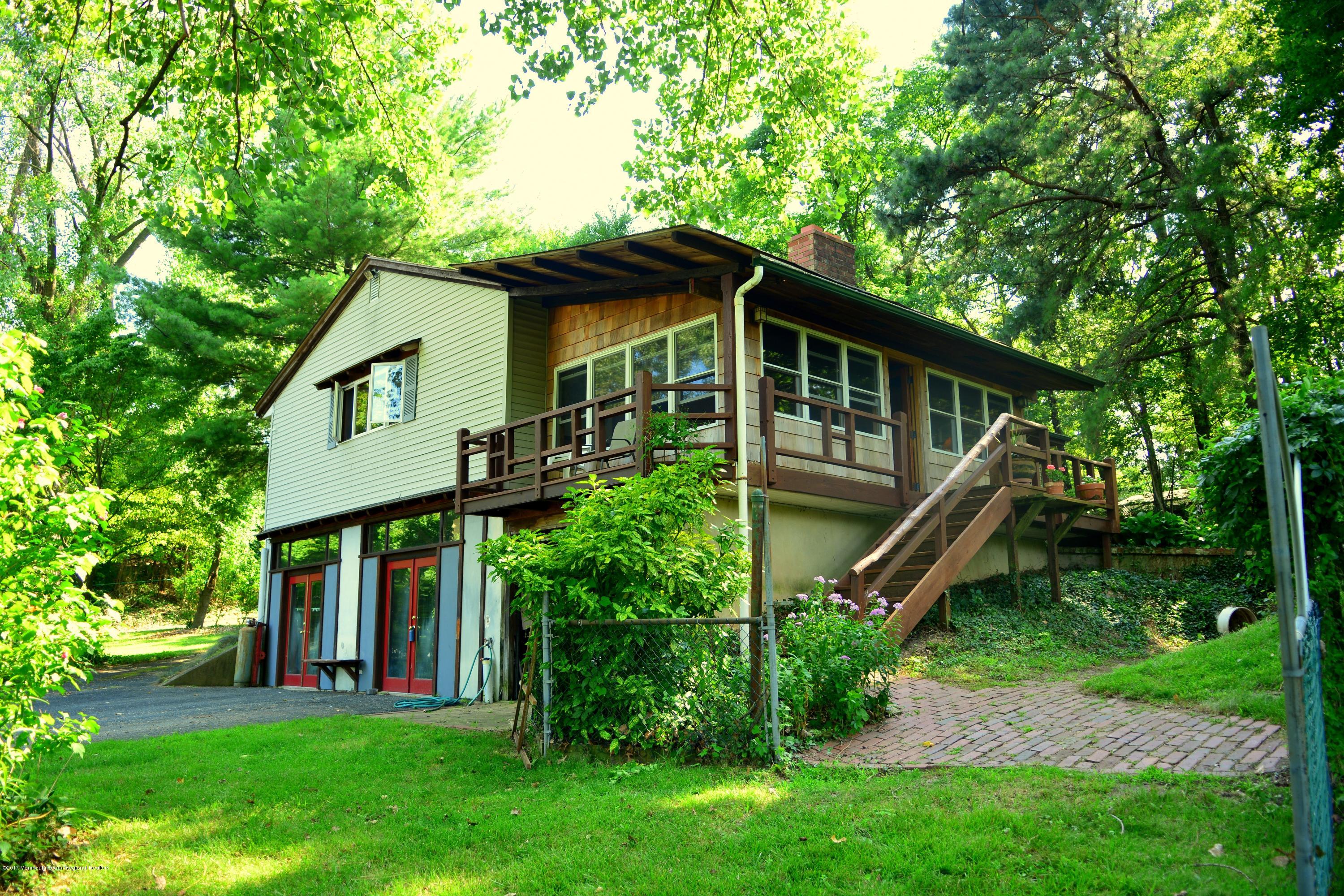 BACK OF HOUSE
